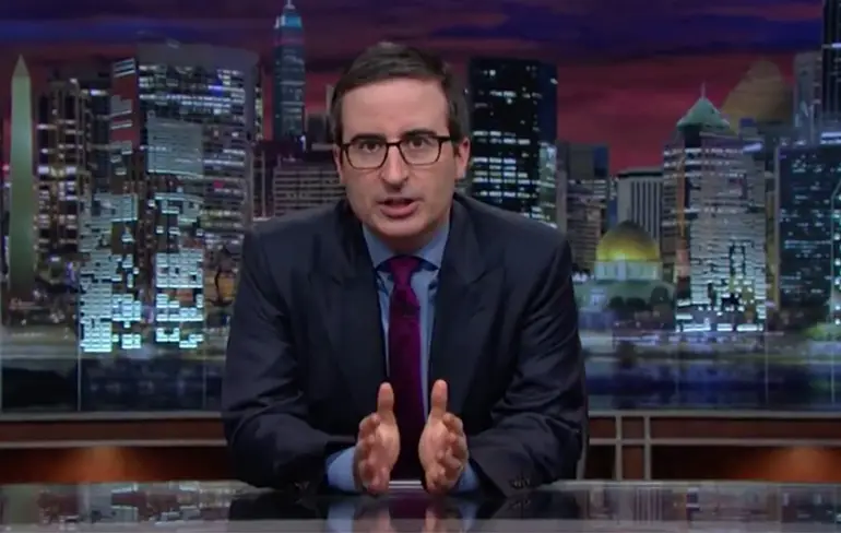John Oliver over terroristen Parijs: "Fuck These arseholes!"