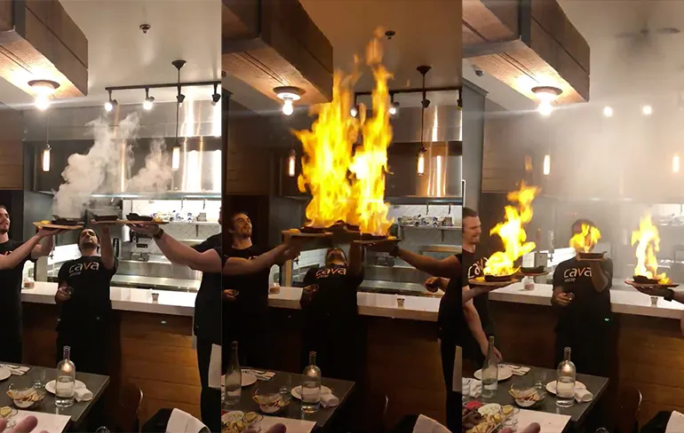 Kaas flamberen moet je niet doen onder sprinkler systeem in restaurant