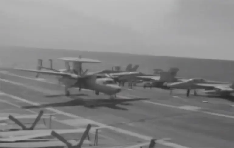 Kabel vliegdekschip USS Dwight D. Eisenhower breekt bij landing