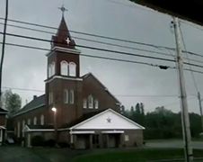 Kerk in Grand Isle heeft last van kleine bliksemaanslag