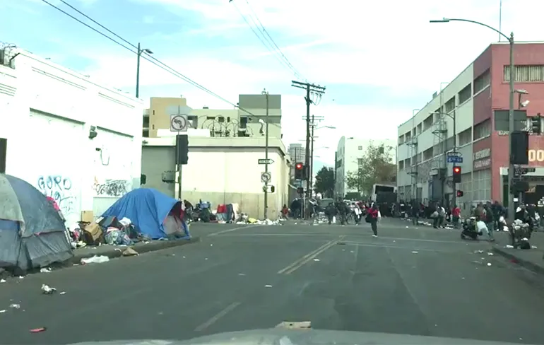 Kerst in Skid Row in Los Angeles ziet er ook heel gezellig uit
