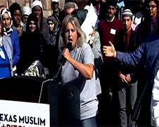Knettergekke Energy Monster Lady nu tegen Moslims
