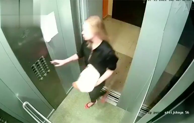Koppeltje vecht ruzie uit in de lift