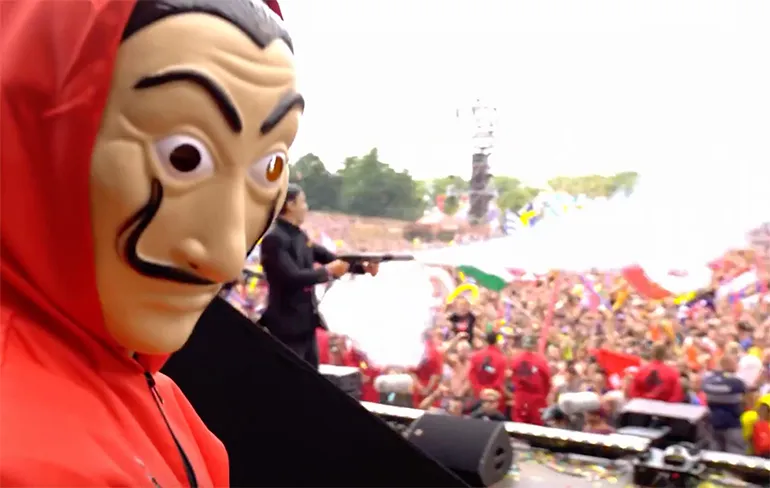 La Casa de Papel momentje ook erg lekker op Defqon.1 2018