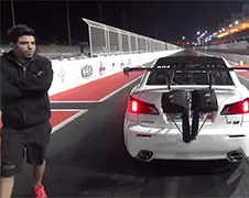 Lexus Turbo gaat Airborne zo de hekken in...