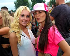 Liveset DJ Paul Elstak Pussy Lounge At The Park 2014