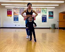 Mama en 2 jarig dochtertje hebben moves in huis!