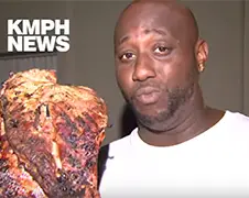 Man redt gezin en ribbetjes uit brand en geeft geweldig interview