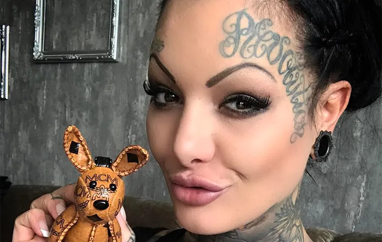 Mara Inkperial kijkt niet op een tatoeage meer of minder