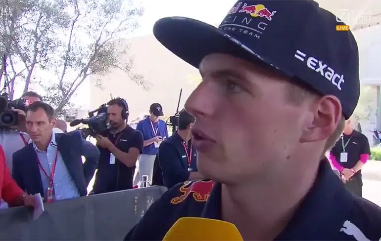 Max Verstappen pislink na tijdstraf: Die steward is een mongool!