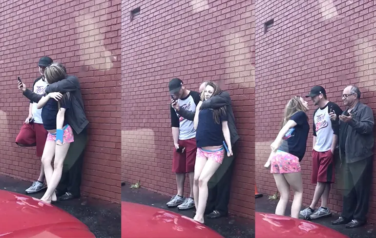 Meth junkies hebben een vergadering bij de plaatselijke Waffle House