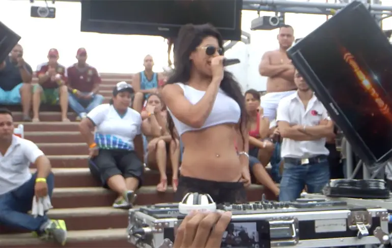 Misschien wel de beste vrouwelijke DJ vandaag de dag?