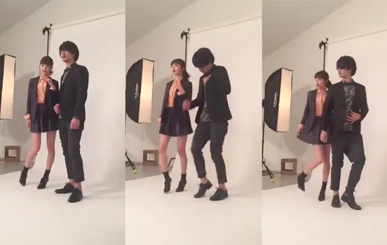 Modellen aan het werk of een dance battle?