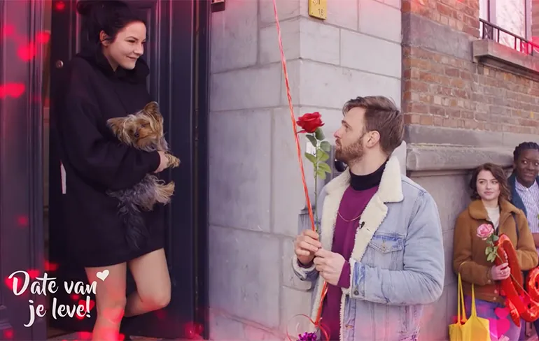 Modellen beschuldigen Temptation Island verleidster Chloë van oplichting