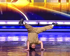Mollig kind geniaal in India's Got Talent