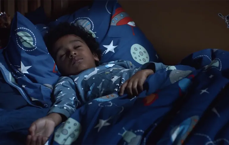 Moz the Monster is dit jaar hoofdrolspeler in John Lewis Kerst Commercial