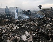 Nieuwe beelden rampplek MH17 toch niet nieuw