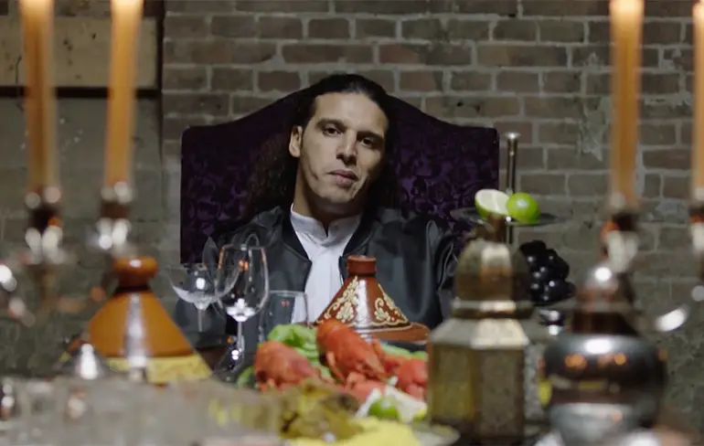 Nieuwe clip "Dat is Money" van Ali B is diss richting Lil' Kleine?