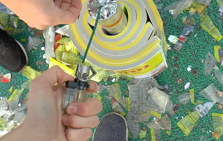 Nieuwsgierig wat er gebeurt als je Cobra 8 aan 6 telefoonboeken bindt?