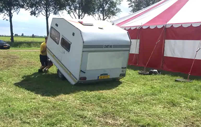 NK Caravan rollen in Woubrugge