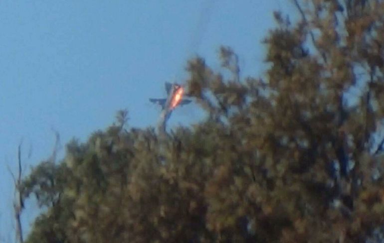 Oeps: Turkije schiet Russisch gevechtsvliegtuig neer bij grens met Syrië