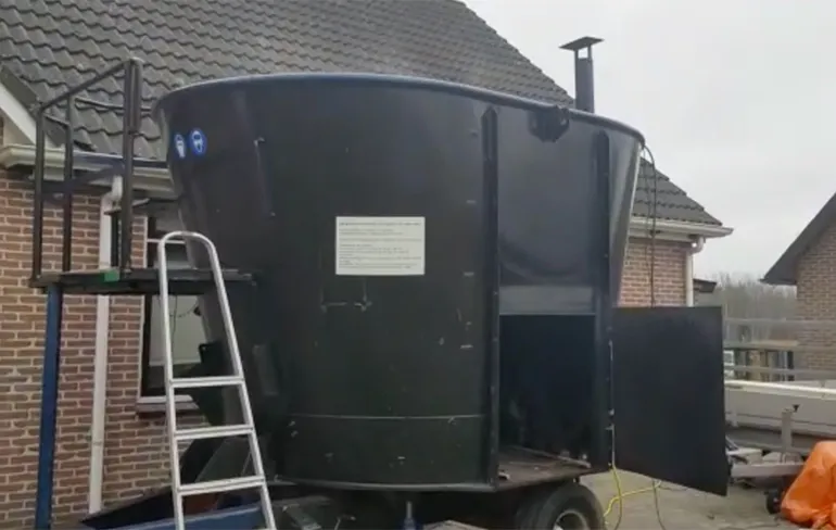 Om relaxed bier te zuipen: Lekkere hot tub in Drenthe