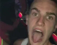 Ondertussen in Disco Den Glade Viking in Sunny Beach...