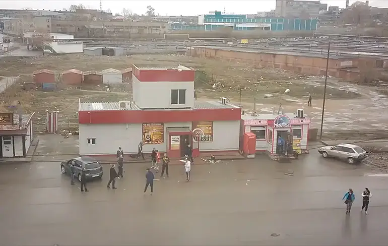 Op straat in Novosibirsk is het heel gezellig!