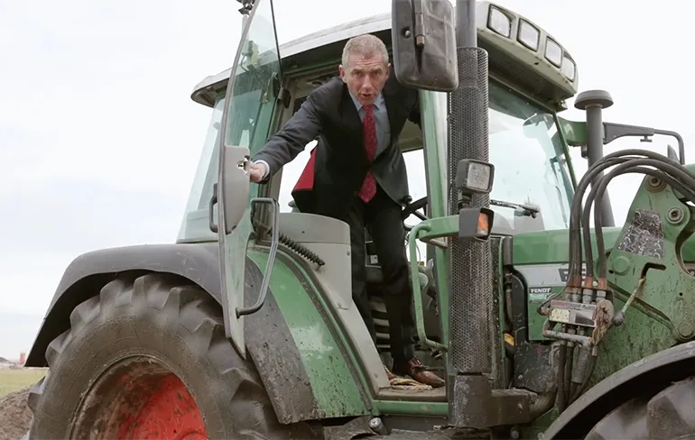 Partij tegen de Burger doet belofte minder Yvon Jaspers en meer megastallen!