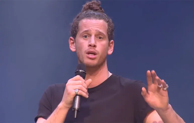 Patrick Laureij over gasten die onder de plak zitten