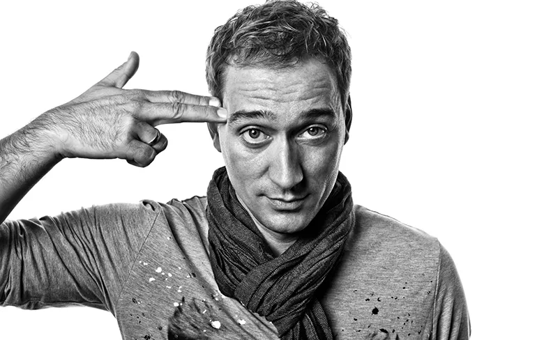 Paul van Dyk in ziekenhuis na val van podium A State of Trance