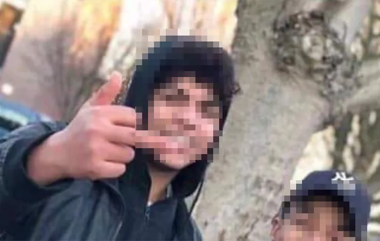 Permanente politiebewaking bij huis mishandelaar Tommy, familie duikt onder