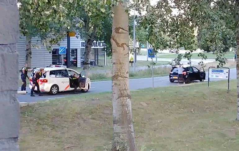 Politie Almere lost waarschuwingsschot bij aanhouding