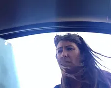 Politieagente Inglewood laat zich eventjes gaan