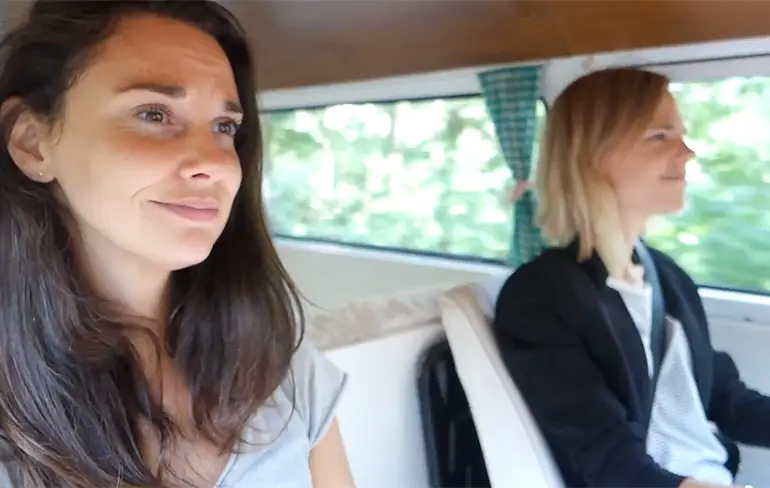 Potjes Joyce en Scarlet zijn op zoek naar potje met zaad