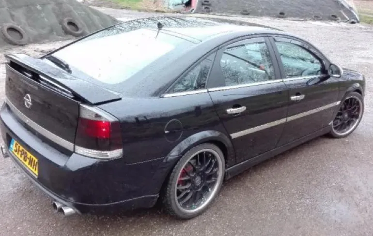 Pssst, Opel Vectra 2.2 kopen? Eerst goed lezen!