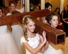 Purity Balls geven meisjes bescherming voor maagdheid