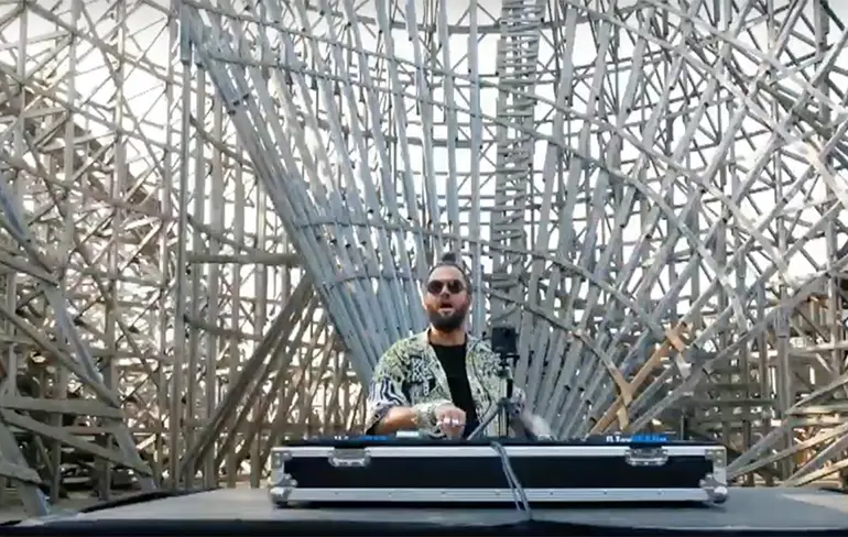 Quarantaine Festival: DJ's draaien vanaf lege trekpleisters in Nederland