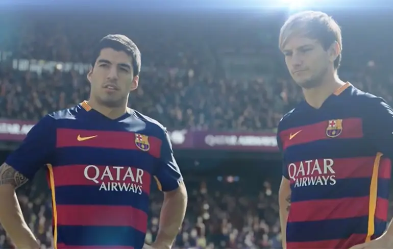 Qatar Airways veiligheidsvideo met FC Barcelona