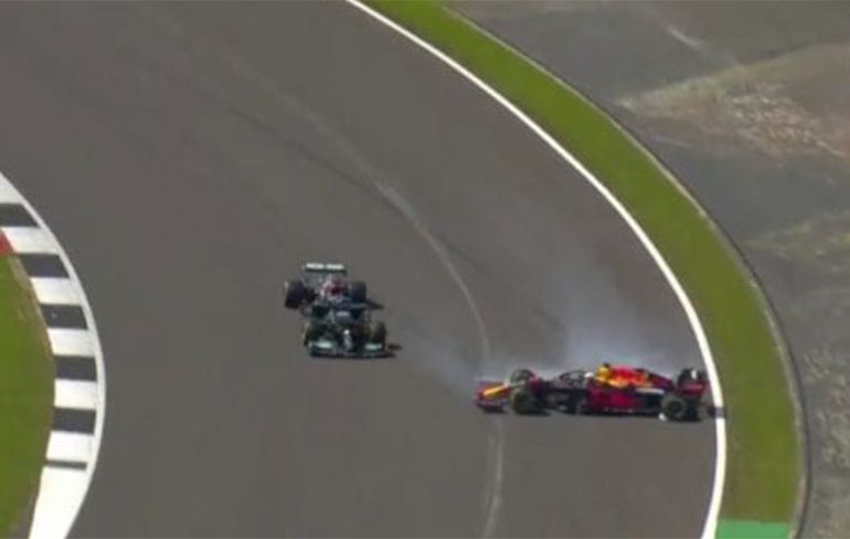Race GP Groot-Brittanie stilgelegd na crash Verstappen