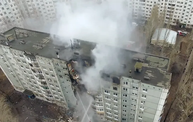 Ramptoerist 2.0: Drone vliegt over flatgebouw waar ontploffing was