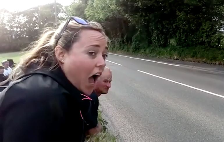 Reacties van mensen langs route Isle of Man TT 2018
