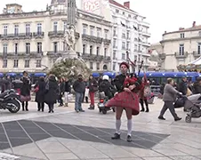 Rémi Gaillard doet zogenaamde #dickchallenge voor Schotland