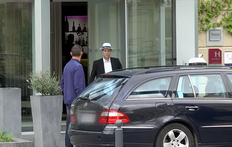 Remi Gaillard wil je ook nooit in je taxi hebben!