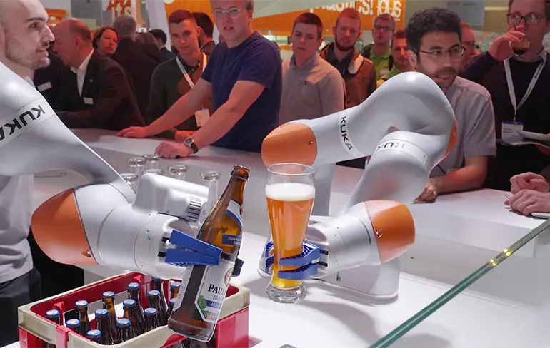 Robot porno: De hoogtepunten van de Hannover Messe 2017