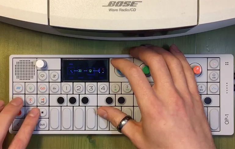 Rockafeller Skank van Fatboy Slim namaken op OP1 van Teenage Engineering