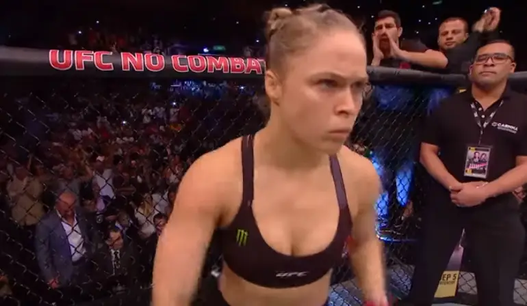 Ronda Rousey mept tegenstandster KO in minder dan een minuut