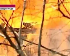 Russisch blusvliegtuig maakt even vuurtje uit