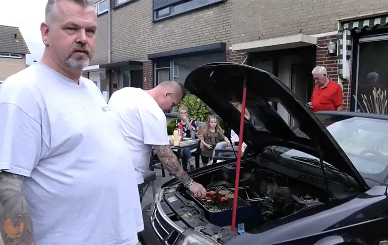 Saab BBQ om wraak te nemen op gemeente Etten-Leur