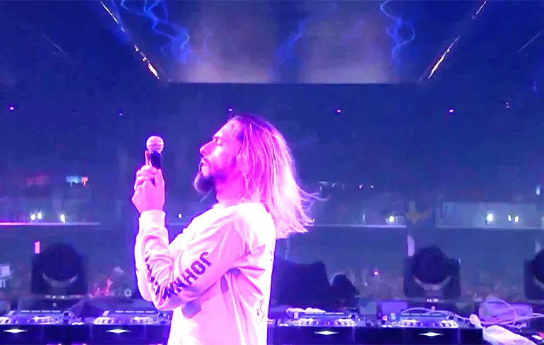 Salvatore Ganacci, de gekste DJ op Tomorrowland ooit, deed het weer!